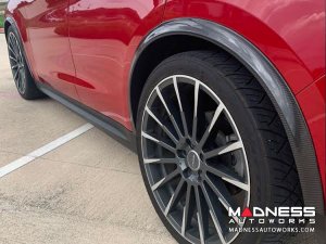 Alfa Romeo Stelvio Fender Trim - Carbon Fiber - Feroce Carbon